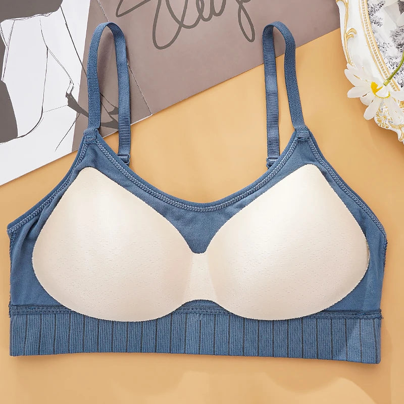 Kit com 3 Tops Femininos Sem Costura - Bralette Sem Fio, com Bojo, Ideal para Esporte, Lingerie ou Uso Diário